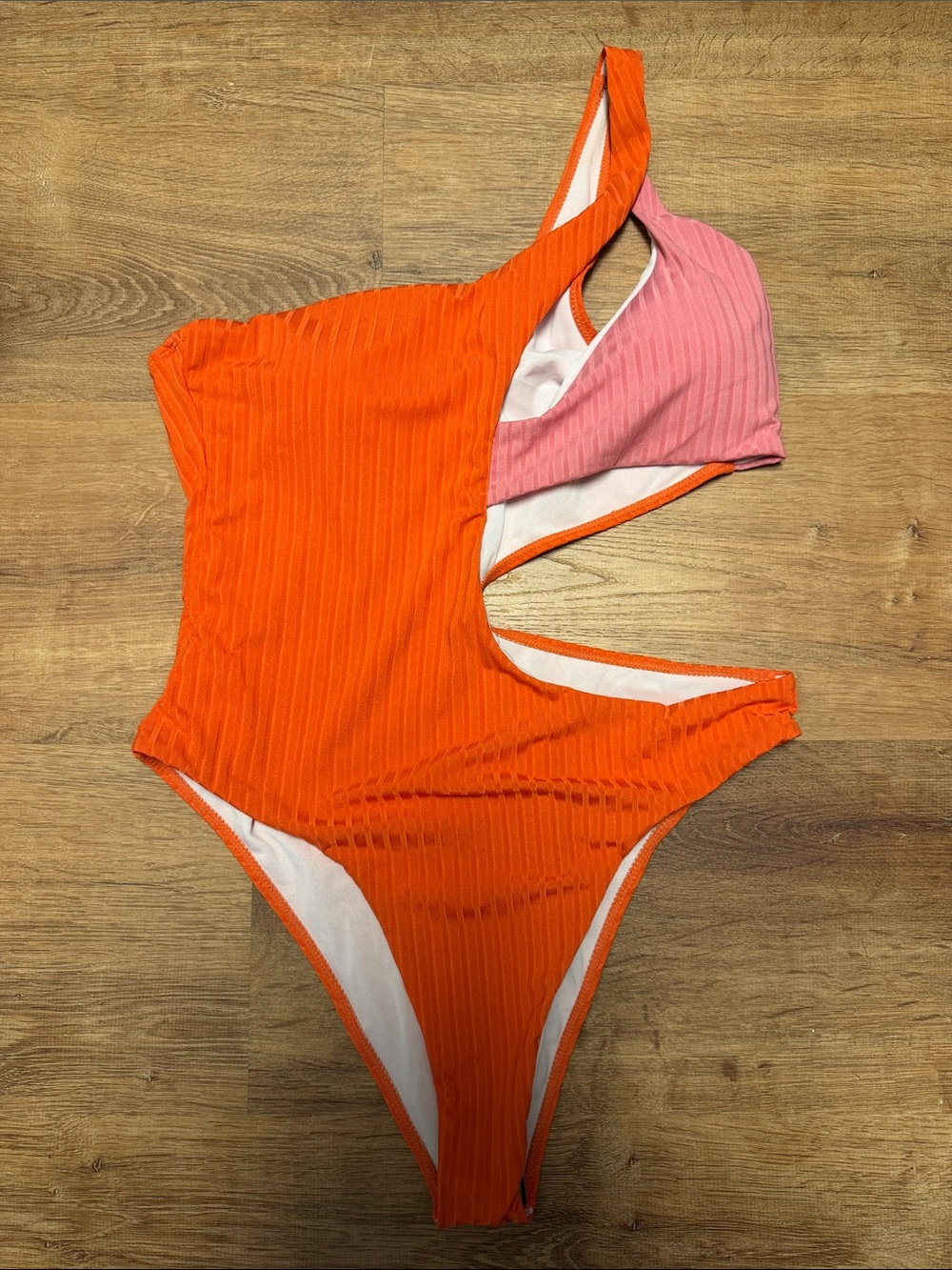 New'Two-Tone Cutout One-Piece Swimsuit - Pink & Orange Woman’s XL